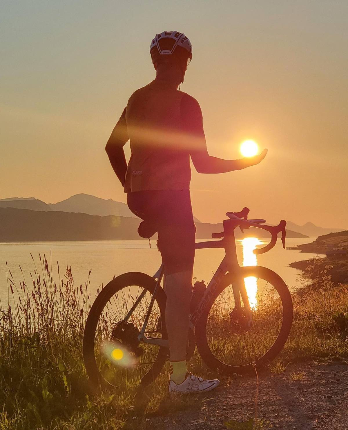Bikerumor Pic Of The Day: Midnight Sun Ride, Norway