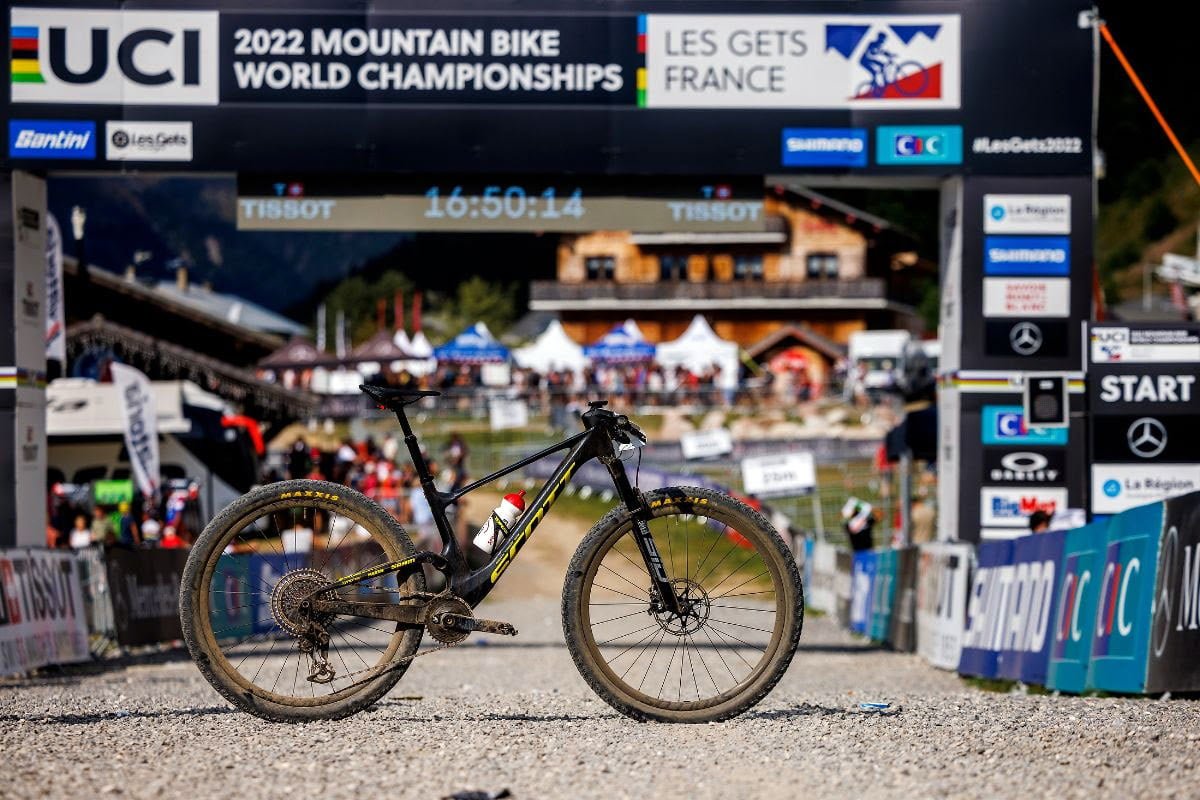 10x World Champ Bike: Prototype SRAM XX1 Eagle AXS derailleur on Nino Schurter’s Scott Spark