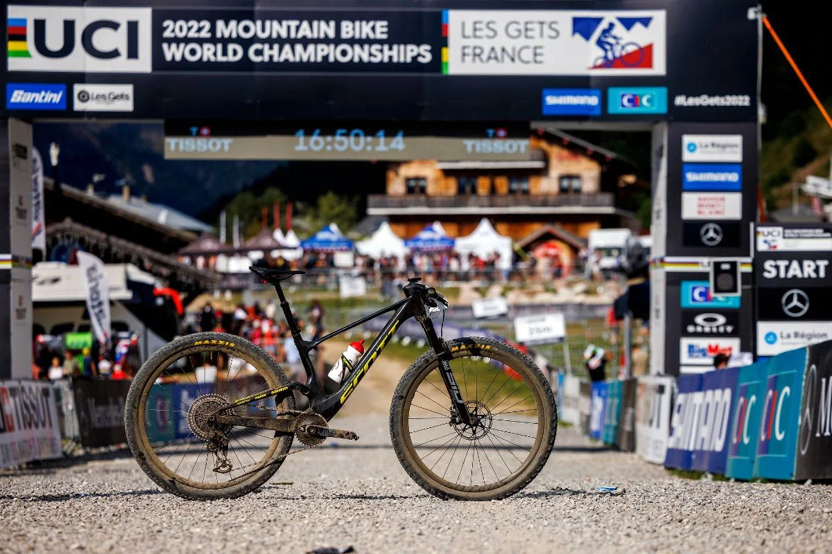 10x World Champ Bike: Prototype SRAM XX1 Eagle AXS derailleur on Nino Schurter’s Scott Spark