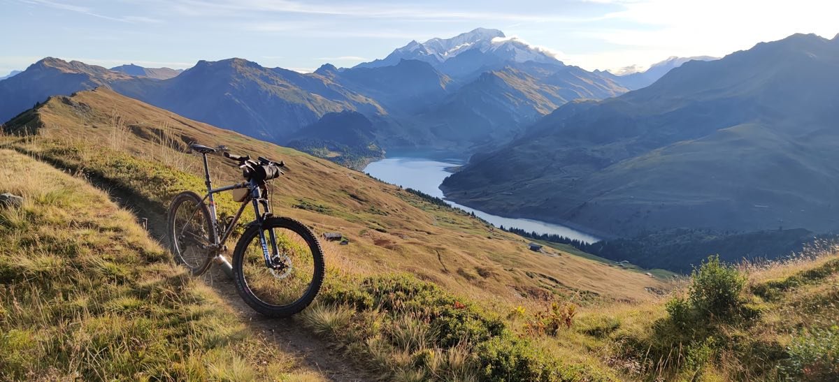 Bikerumor Pic Of The Day: Lac de Roselend, France