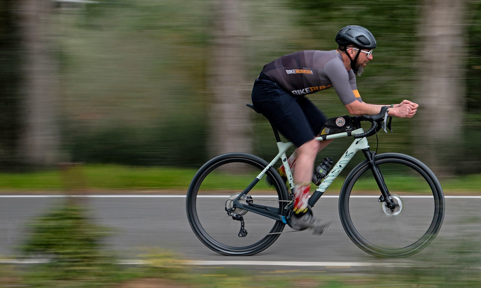 PRO Compact Carbon Clip-On Review: mini aero bar offers more flexibility, more speed!