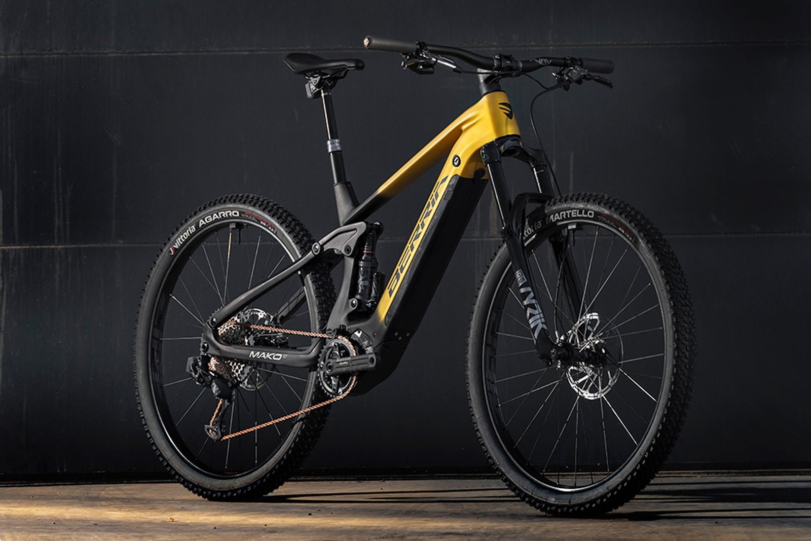 Berria Mako Hybrid GT eBike is powered by 400% Assist Polini Motor