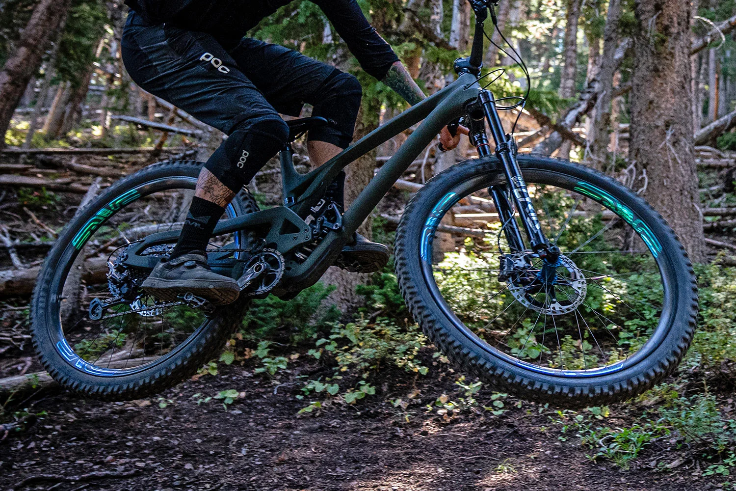 Evil Offering LS lightly salts versatile 141mm carbon all-mountain trail bike