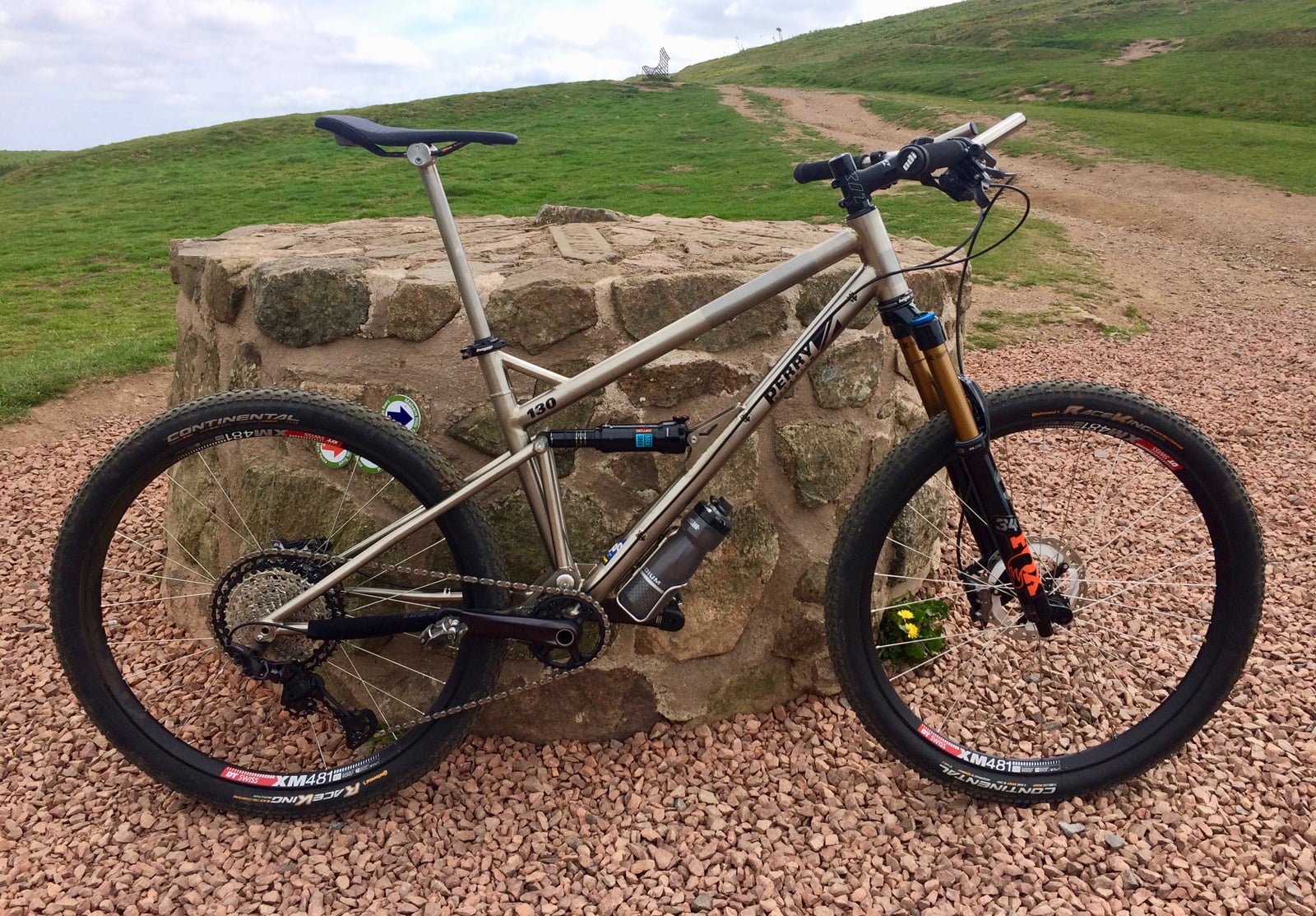 Perry Habu re-thinks the Trail Bike with Single-Pivot Titanium Frame
