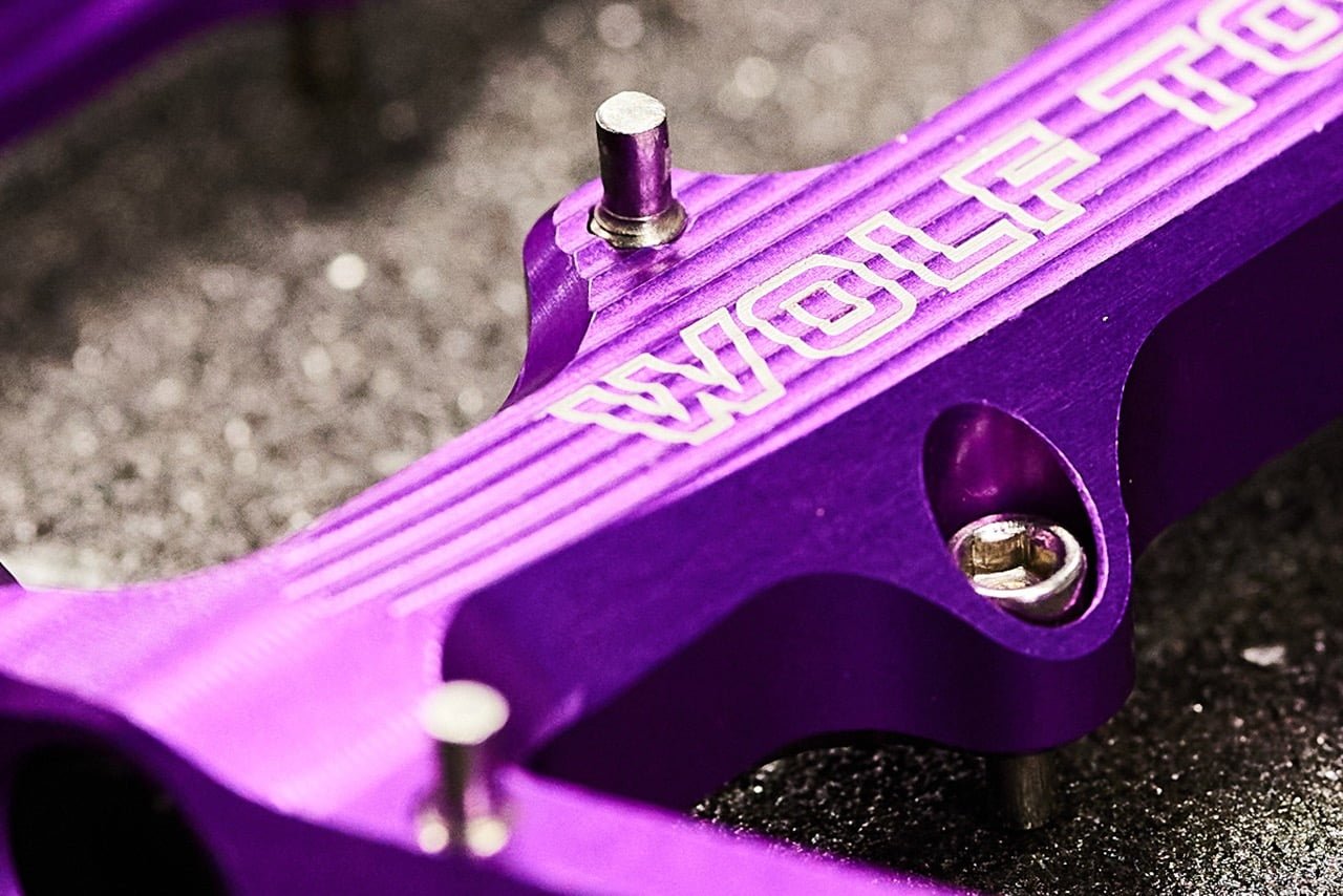 Wolf Tooth Components Waveform Pedals Come in Two Sizes for Proportional Flat Pedal Grip