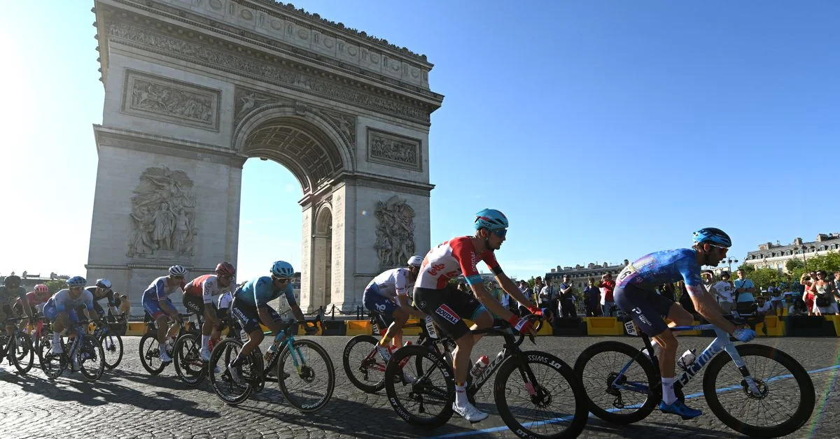 UCI Releases World Tour Invitations