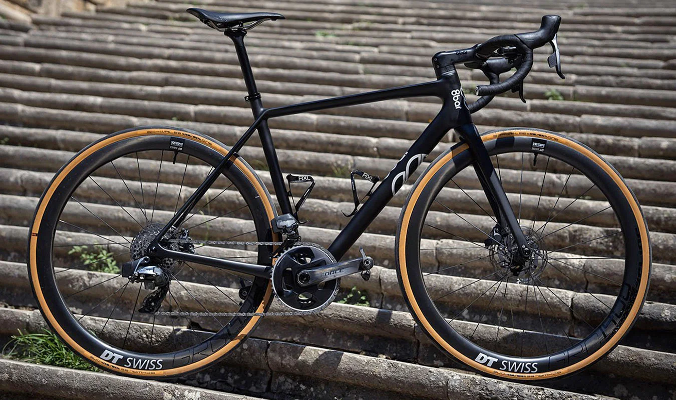 8bar Upgrades Affordable Kronprinz Carbon Road Bike With Sleek Integration, Classic Look