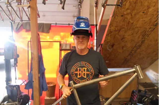 Sanitas Cycles Root Classic Digs in as New Custom Titanium Hardtail