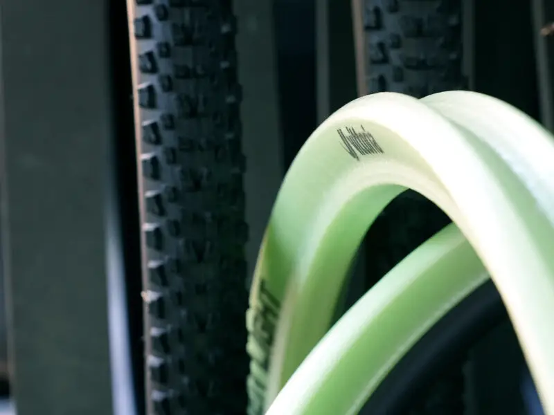 Vittoria Air Liner Light is a 50g, self-inflating XC tire insert