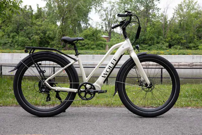 Wolff E-Bikes Targets Mid-Rrice Range w/ Electric Commuters, Folders, Cargo Bikes & More