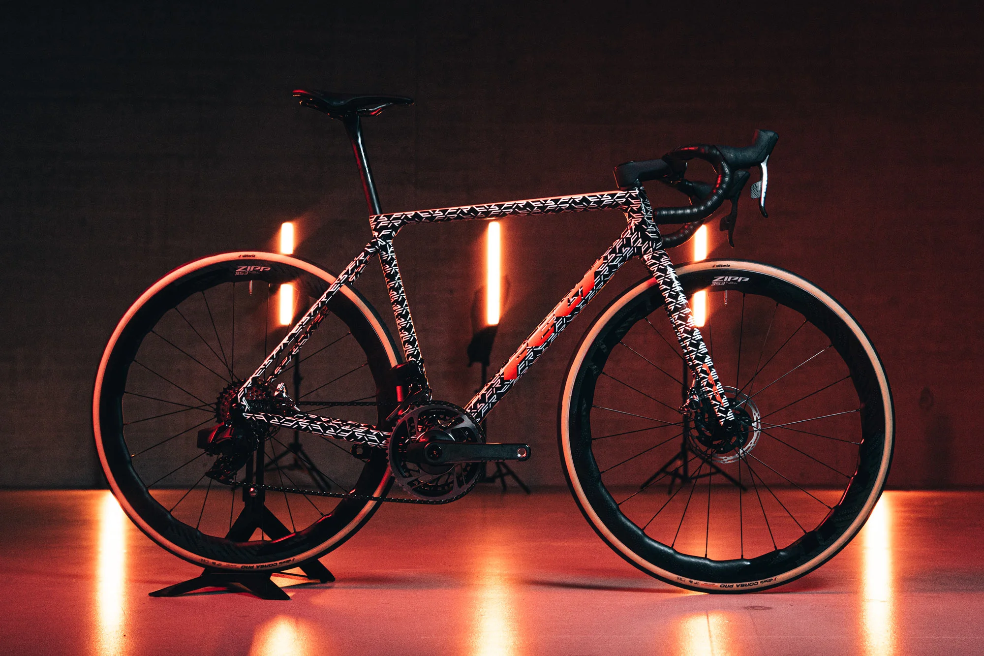 Felt Teases New VR Endurance Road & Ultralight FR Race Bikes