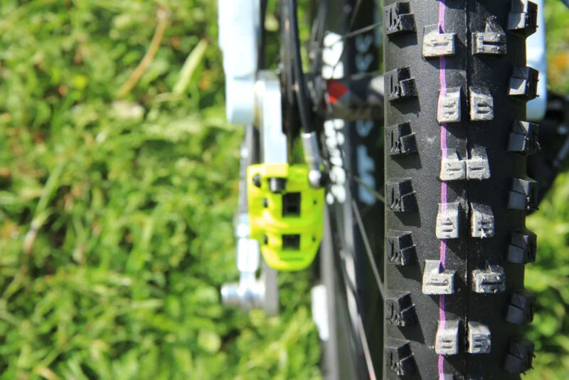 Schwalbe Announce Tacky Chan DH Tire as Ordered by Daprela & Pierron