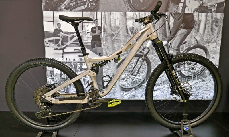 Rock Machine Whizz modular alloy enduro all-mountain bike goes big: 140-180mm & more!