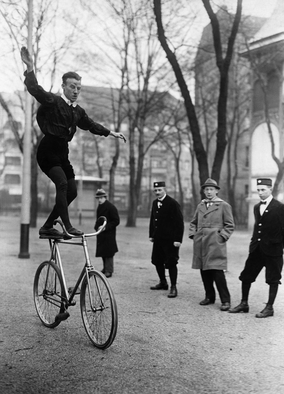 Mid-Worlds Madness and FSA Directeur Sportif Check