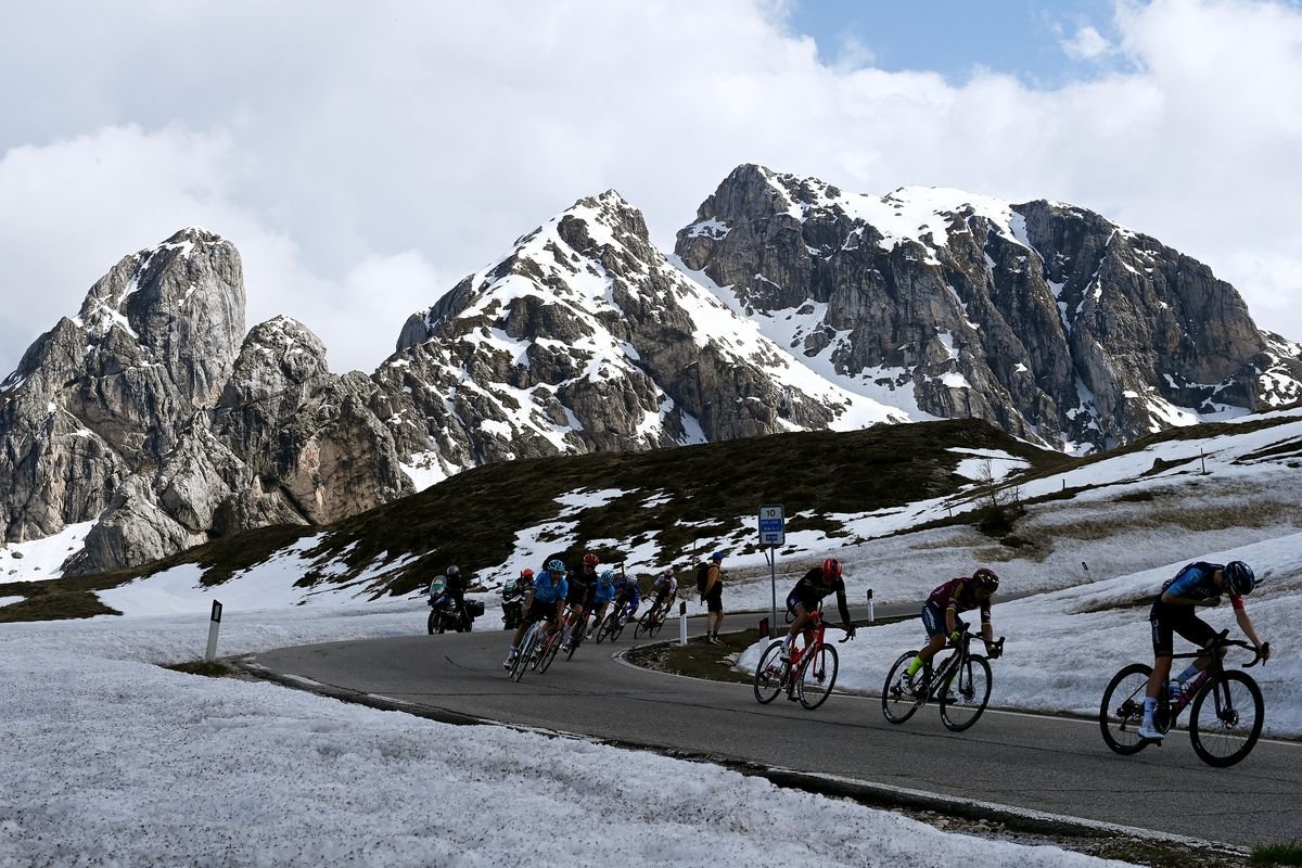 It’s A Pogačar Giro-Tour Double Emergency Post!