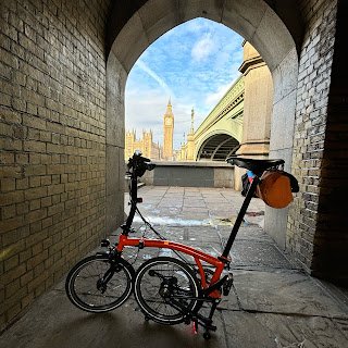 Brompton London amble