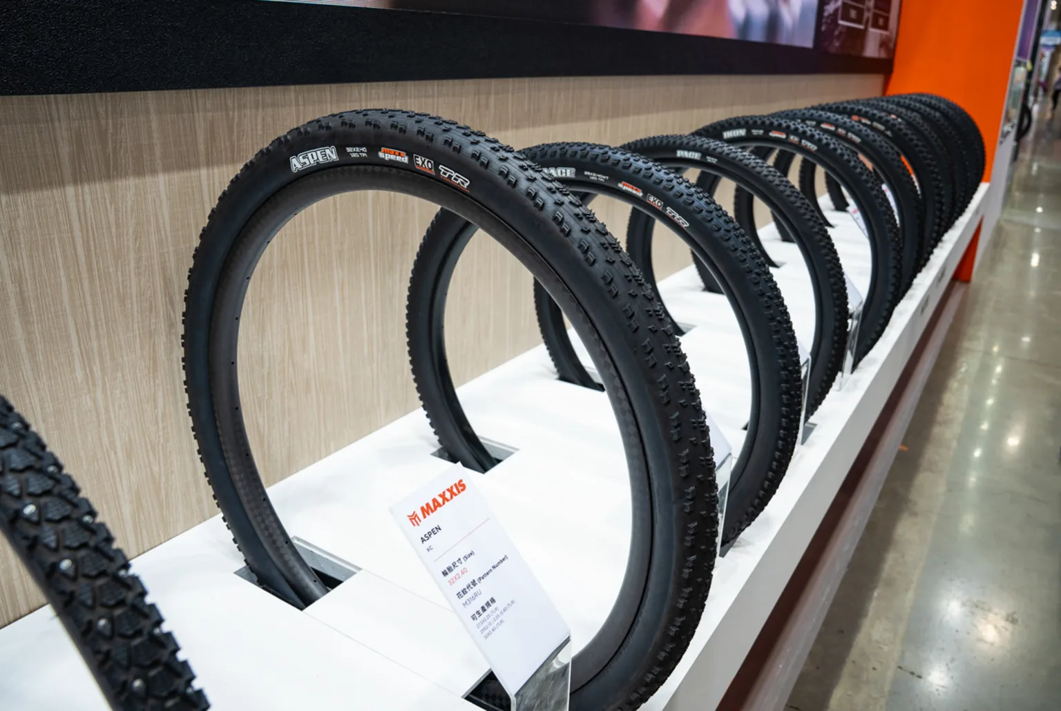 32″ MTB Tires are the Next Big Thing at the Taipei Show