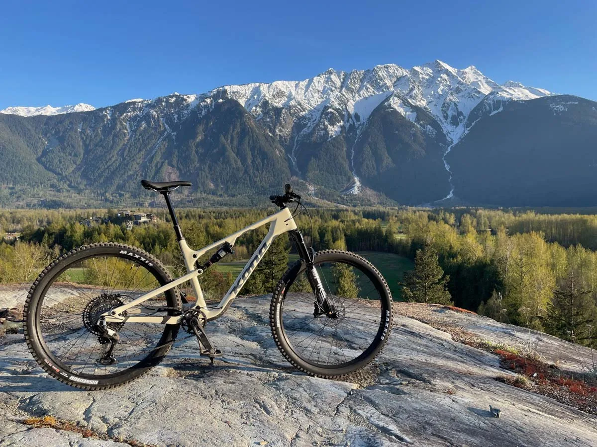 Kona’s 10th Generation Hei Hei XC Bike Gets Updated Frame, Suspension & Mechanical Transmission