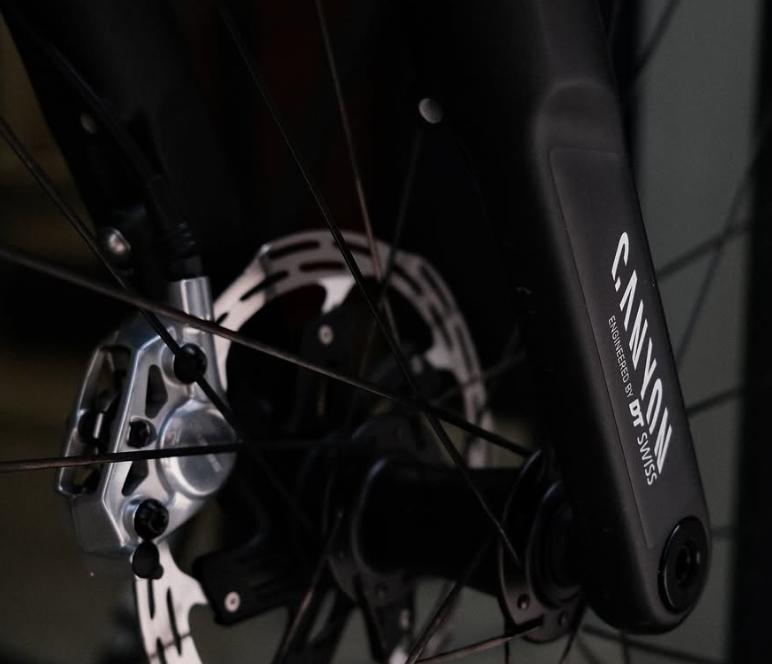 Spotted: Canyon/DT-Swiss Gravel Suspension Fork is Closer to Production