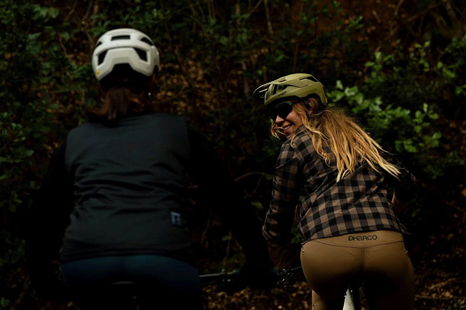 New MET Shelter MIPS MTB Helmet is an Affordable Refuge For Your Head