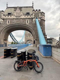 A few London bridges for a G-Line amble