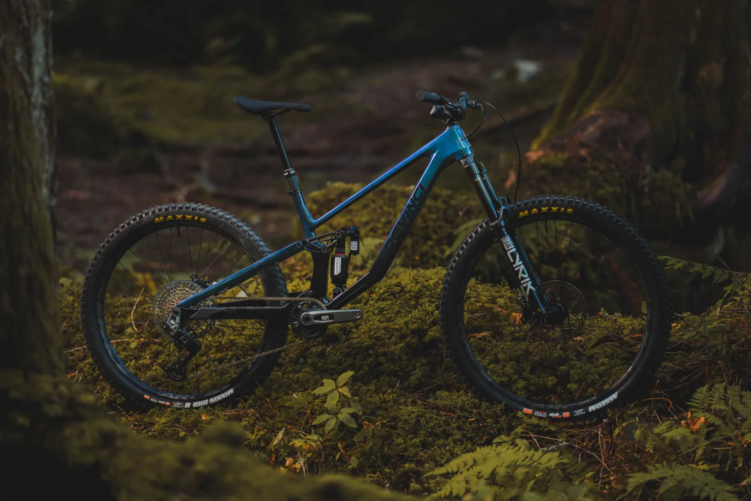 Devinci’s Updated Troy Carbon gets a Sleeker Frame, More Aggressive Geometry and Suspension